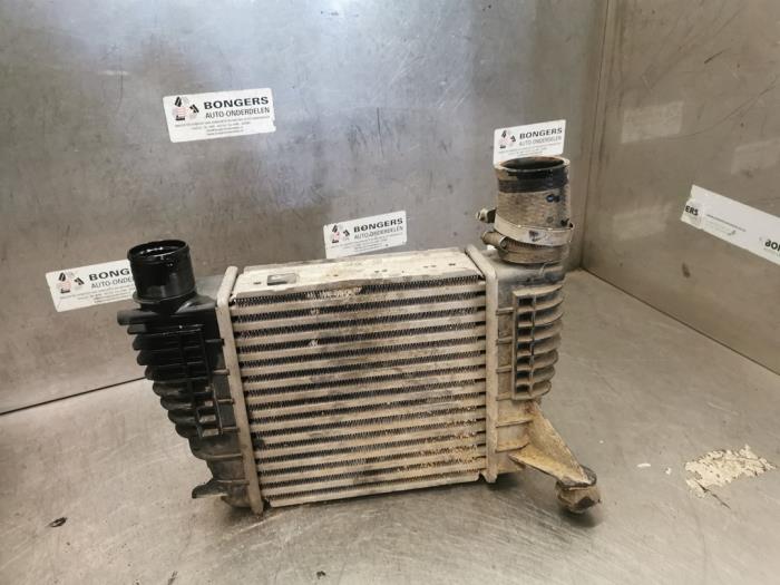 Gebruikte Intercooler Nissan Note (E11) 1.5 dCi 90 Prijs op aanvraag aangeboden door Bongers Auto-Onderdelen Zeeland