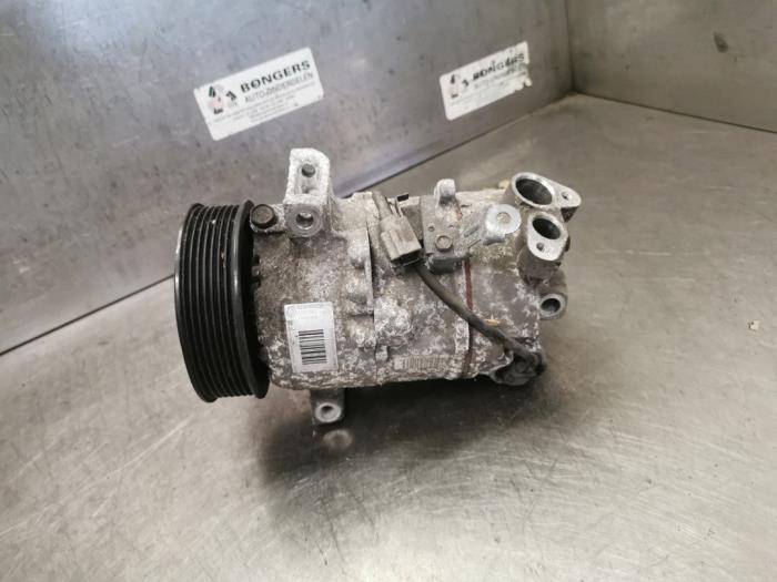 Aircopomp Renault Grand Scénic III (JZ), 2009 / 2016 1.4 16V TCe 130, MPV, Benzine, 1.397cc, 96kW (131pk), FWD, H4J700; H4JA7, 2009-02 / 2016-09, JZ0FA; JZ0FB; JZ1VA; JZ1VB; JZDVA (Gebruikt)