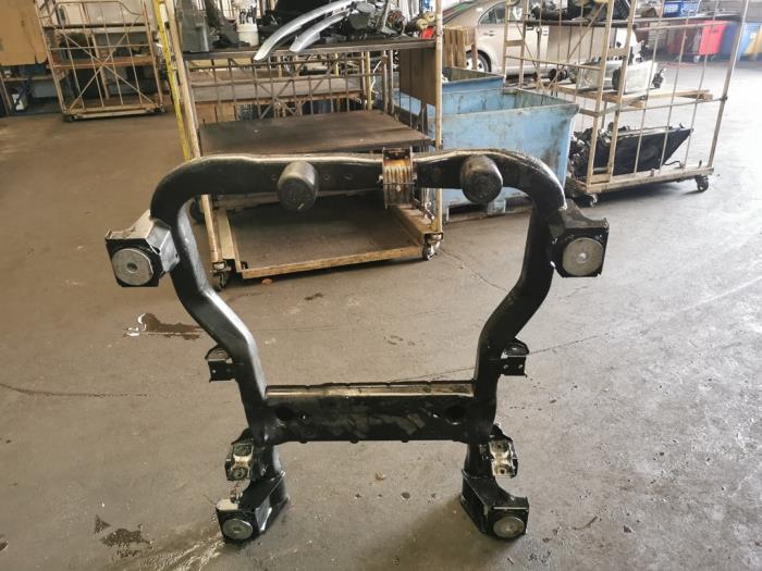 Gebruikte Subframe Volkswagen Transporter T5 1.9 TDi Prijs op aanvraag aangeboden door Bongers Auto-Onderdelen Zeeland