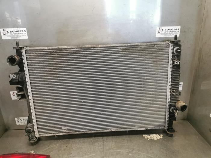 Gebruikte Radiateur Opel Insignia Grand Sport 2.0 CDTI 16V 4x4 Prijs op aanvraag aangeboden door Bongers Auto-Onderdelen Zeeland