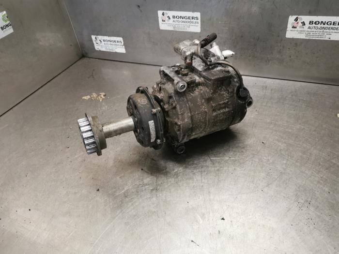 Gebruikte Aircopomp Volkswagen Touareg (7LA/7L6) 5.0 TDI V10 Prijs op aanvraag aangeboden door Bongers Auto-Onderdelen Zeeland