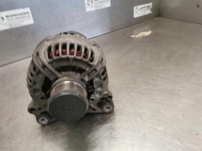 Dynamo Volkswagen Caddy III (2KA,2KH,2CA,2CH), 2004 / 2015 2.0 SDI, Bestel, Diesel, 1.968cc, 51kW (69pk), FWD, BDJ, 2004-02 / 2010-08, 2KA (Gebruikt)