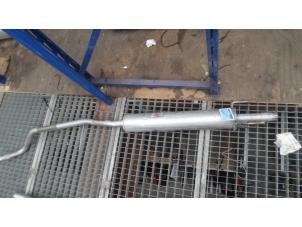 Gebruikte Uitlaat Middendemper Opel Corsa C (F08/68) 1.0 12V Prijs op aanvraag aangeboden door Bongers Auto-Onderdelen Zeeland