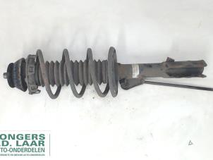 Gebruikte Mac Phersonpoot links-voor Honda Jazz (GD/GE2/GE3) 1.2 i-DSi Prijs op aanvraag aangeboden door Bongers Auto-Onderdelen Zeeland