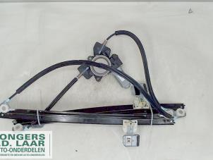 Gebruikte Ruitmechaniek 2Deurs links-voor Dodge Ram Van Prijs op aanvraag aangeboden door Bongers Auto-Onderdelen Zeeland