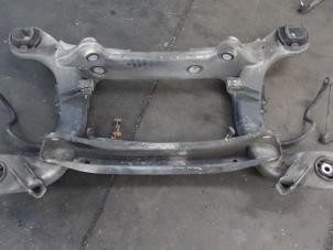 Gebruikte Subframe Mercedes S (W220) 3.2 S-320 CDI Prijs op aanvraag aangeboden door Bongers Auto-Onderdelen Zeeland