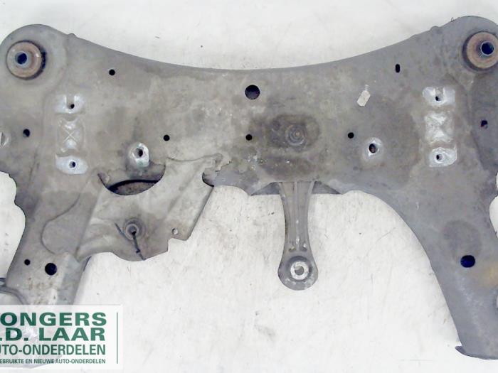 Gebruikte Subframe Renault Kangoo/Grand Kangoo (KW) 1.5 dCi 85 Prijs op aanvraag aangeboden door Bongers Auto-Onderdelen Zeeland