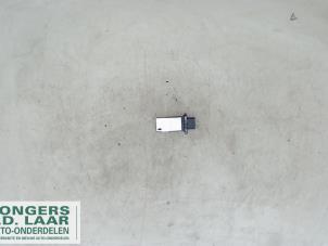 Gebruikte Luchtmassameter Nissan Micra (K13) 1.2 12V Prijs op aanvraag aangeboden door Bongers Auto-Onderdelen Zeeland