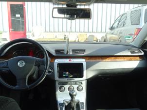 Gebruikte Airbag Set + Module Volkswagen Passat Variant (3C5) 2.0 TDI 140 Prijs op aanvraag aangeboden door Bongers Auto-Onderdelen Zeeland
