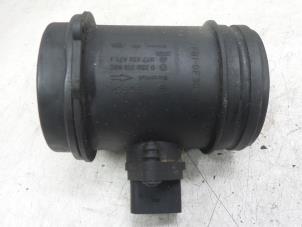 Gebruikte Luchtmassameter Audi A8 (D3) 4.2 V8 40V Quattro Prijs op aanvraag aangeboden door Bongers Auto-Onderdelen Zeeland