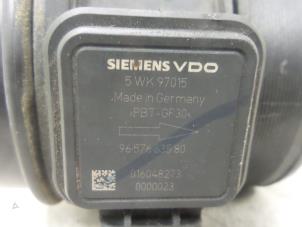 Gebruikte Luchtmassameter Citroen C5 III Berline (RD) 2.2 HDiF 16V 173 DPFS Prijs op aanvraag aangeboden door Bongers Auto-Onderdelen Zeeland