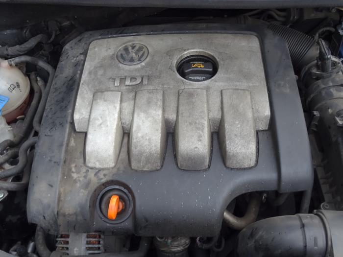 Gebruikte Versnellingsbak Volkswagen Golf Plus (5M1/1KP) 2.0 TDI 16V Prijs op aanvraag aangeboden door Bongers Auto-Onderdelen Zeeland