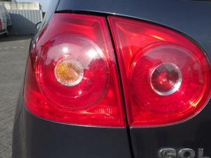 Gebruikte Achterlicht links Volkswagen Golf V (1K1) 1.9 TDI Prijs op aanvraag aangeboden door Bongers Auto-Onderdelen Zeeland