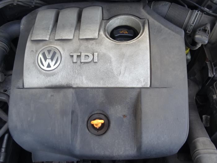 Motor van een Volkswagen Polo IV (9N1/2/3) 1.4 TDI 80 2006
