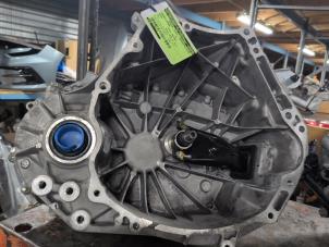 Gebruikte Versnellingsbak Mazda CX-3 (DJ/DK) 2.0 SkyActiv-G 120 AWD Prijs € 367,50 Margeregeling aangeboden door Autodemontagebedrijf van Boxtel