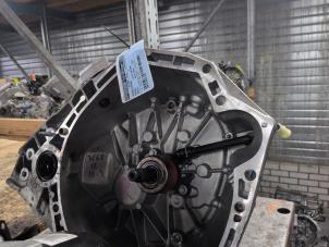 Gebruikte Versnellingsbak Renault Scénic IV (RFAJ) 1.5 Energy dCi 110 Hybrid Assist Prijs € 525,00 Margeregeling aangeboden door Autodemontagebedrijf van Boxtel