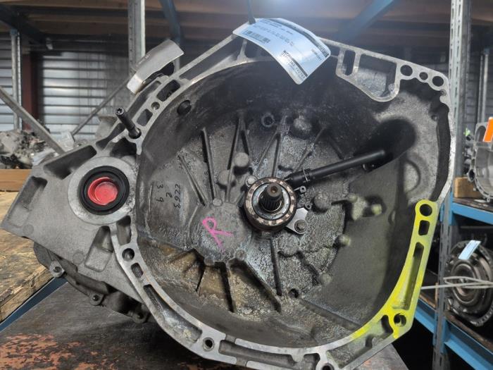 Gebruikte Versnellingsbak Nissan Qashqai (J11) 1.2 DIG-T 16V Prijs € 262,50 Margeregeling aangeboden door Autodemontagebedrijf van Boxtel