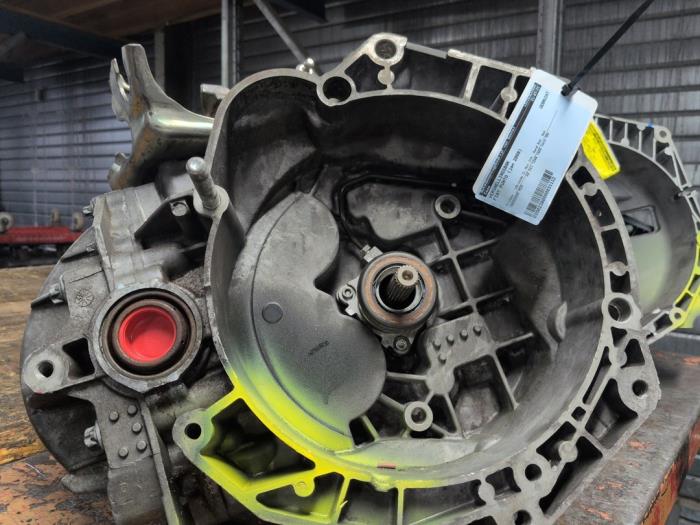 Gebruikte Versnellingsbak Fiat Punto II (188) 1.3 JTD Multijet 16V Prijs € 315,00 Margeregeling aangeboden door Autodemontagebedrijf van Boxtel