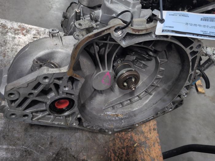 Gebruikte Versnellingsbak Opel Corsa E 1.4 16V Prijs € 262,50 Margeregeling aangeboden door Autodemontagebedrijf van Boxtel
