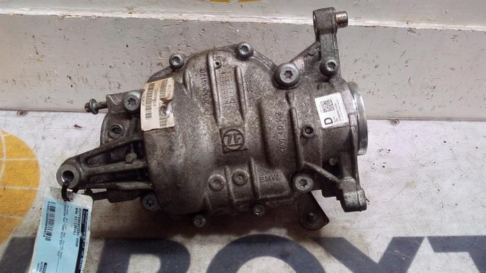Gebruikte Cardanklok voor BMW X1 (F48) xDrive 20i 2.0 16V Twin Power Turbo Prijs op aanvraag aangeboden door Autodemontagebedrijf van Boxtel