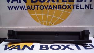 Gebruikte Bekleding bagageruimte Peugeot 3008 Prijs op aanvraag aangeboden door Autodemontagebedrijf van Boxtel