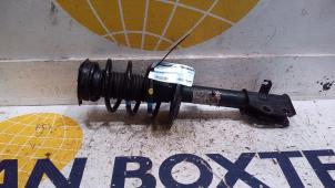 Gebruikte Mac Phersonpoot links-voor Opel Combo Cargo 1.2 110 Prijs op aanvraag aangeboden door Autodemontagebedrijf van Boxtel