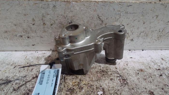Gebruikte Waterpomp Ford Focus 3 1.0 Ti-VCT EcoBoost 12V 125 Prijs op aanvraag aangeboden door Autodemontagebedrijf van Boxtel