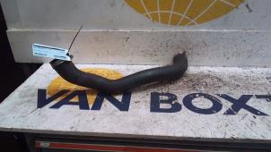 Gebruikte Intercooler Slang Opel Grandland (X) 1.2 Turbo 12V Prijs op aanvraag aangeboden door Autodemontagebedrijf van Boxtel