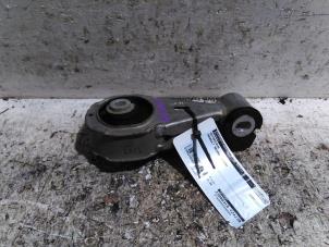 Gebruikte Motorrubber Renault Megane III Berline (BZ) 2.0 16V TCe 180 Prijs € 25,41 Inclusief btw aangeboden door Autodemontagebedrijf van Boxtel