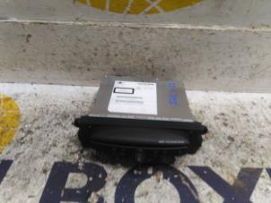 Gebruikte Radio CD Speler Mini Countryman (R60) 1.6 16V Cooper S Prijs € 127,05 Inclusief btw aangeboden door Autodemontagebedrijf van Boxtel