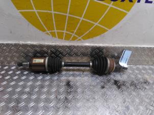 Gebruikte Homokineetas links-voor Opel Insignia Sports Tourer 1.6 CDTI 16V 110 Prijs € 190,58 Inclusief btw aangeboden door Autodemontagebedrijf van Boxtel