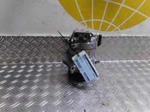 Gebruikte Aircopomp Citroen C3 Aircross I (2C/2R) 1.2 e-THP PureTech 110 Prijs € 52,50 Margeregeling aangeboden door Autodemontagebedrijf van Boxtel