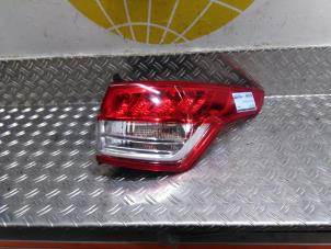 Gebruikte Achterlicht rechts Ford Kuga II (DM2) Prijs € 127,05 Inclusief btw aangeboden door Autodemontagebedrijf van Boxtel