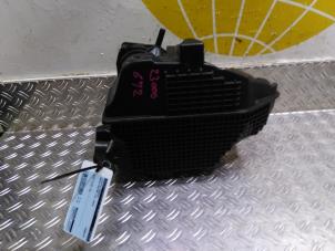 Gebruikte Luchtfilterhuis Dacia Duster (SR) 1.2 TCE 16V 4x4 Prijs € 63,53 Inclusief btw aangeboden door Autodemontagebedrijf van Boxtel