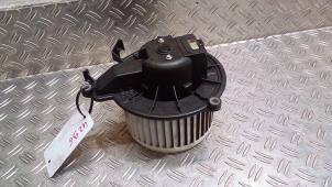 Gebruikte Aanjager Iveco New Daily VI 33S16, 35C16, 35S16 Prijs € 88,94 Inclusief btw aangeboden door Autodemontagebedrijf van Boxtel