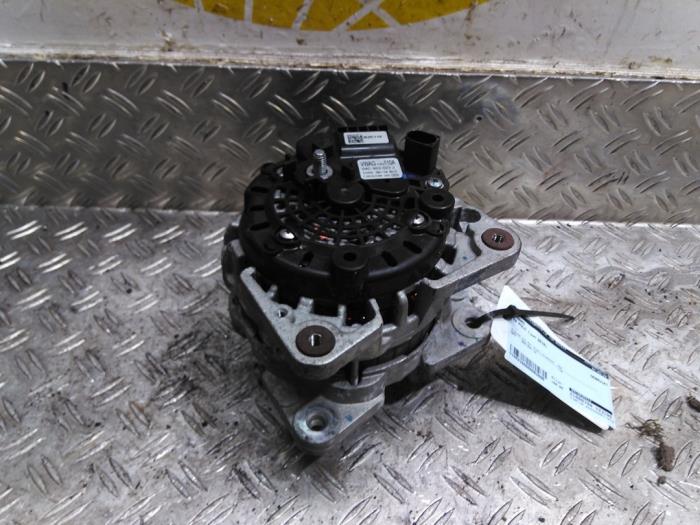 Gebruikte Dynamo Volkswagen Polo VI (AW1) 1.0 MPI 12V Prijs € 26,25 Margeregeling aangeboden door Autodemontagebedrijf van Boxtel