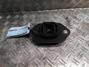 Gebruikte Motorrubber Renault Captur II (RJB) 1.3 TCe 155 16V Prijs € 63,53 Inclusief btw aangeboden door Autodemontagebedrijf van Boxtel