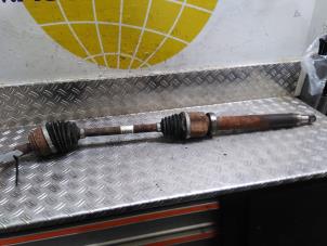 Gebruikte Aandrijfas rechts-voor Ford C-Max (DXA) 1.0 Ti-VCT EcoBoost 12V 125 Prijs € 127,05 Inclusief btw aangeboden door Autodemontagebedrijf van Boxtel