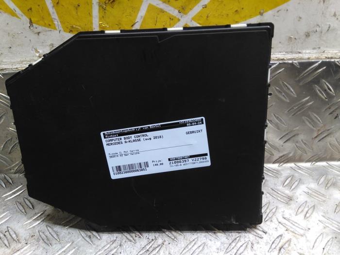 Gebruikte Module Bodycontrol Mercedes A (177.0) 1.3 A-200 Turbo 16V Prijs € 142,30 Inclusief btw aangeboden door Autodemontagebedrijf van Boxtel