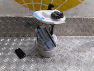Gebruikte Tank element Pomp Dacia Sandero III 1.0 TCe 90 12V Prijs € 63,53 Inclusief btw aangeboden door Autodemontagebedrijf van Boxtel