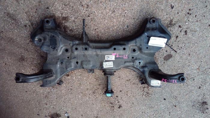 Gebruikte Subframe Kia Stonic (YB) 1.0i T-GDi 12V Eco-Dynamics+ Prijs € 254,10 Inclusief btw aangeboden door Autodemontagebedrijf van Boxtel