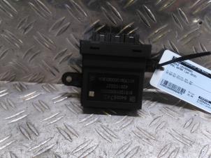 Gebruikte Module (diversen) Opel Astra K Sports Tourer 1.0 Turbo 12V Prijs € 44,47 Inclusief btw aangeboden door Autodemontagebedrijf van Boxtel