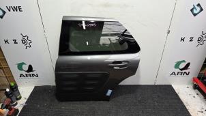 Gebruikte Deur 4Deurs links-achter Citroen C4 Cactus (0B/0P) 1.2 PureTech 110 12V Prijs € 315,00 Margeregeling aangeboden door Autodemontagebedrijf van Boxtel