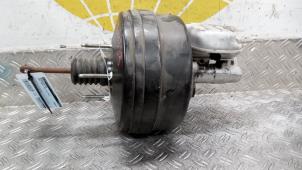 Gebruikte Rembooster Ford Transit Custom 2.0 TDCi 16V Eco Blue 105 Prijs € 127,05 Inclusief btw aangeboden door Autodemontagebedrijf van Boxtel