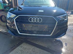 Gebruikte Voorkop compleet Audi A3 Sportback (8VA/8VF) 2.0 TDI 16V Prijs € 4.200,00 Margeregeling aangeboden door Autodemontagebedrijf van Boxtel