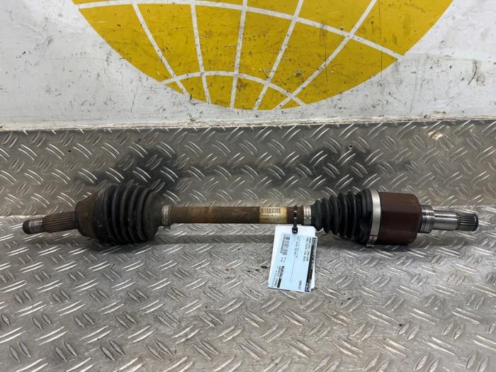 Gebruikte Steekas links-voor Ford Fiesta 6 (JA8) 1.0 Ti-VCT 12V 65 Prijs € 63,00 Margeregeling aangeboden door Autodemontagebedrijf van Boxtel