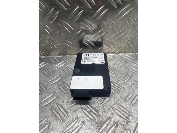 Gebruikte Radar sensor Mercedes C-Klasse AMG (W205) C-63 S,Edition 1 AMG 4.0 V8 Biturbo Prijs op aanvraag aangeboden door Autodemontagebedrijf van Boxtel