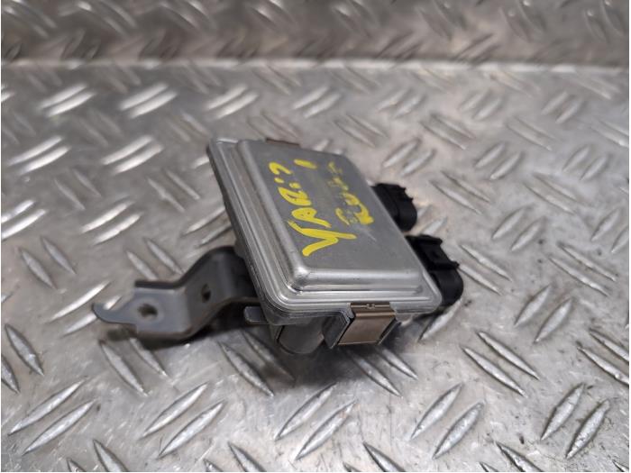 Gebruikte Brandstofpomp module Toyota Yaris IV (P21/PA1/PH1) 1.5 12V Hybrid 115 Prijs € 50,40 Margeregeling aangeboden door Autodemontagebedrijf van Boxtel