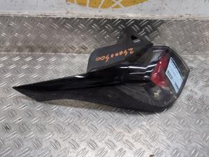 Gebruikte Achterlicht links Opel Crossland (X) 1.2 Turbo 12V Prijs € 78,75 Margeregeling aangeboden door Autodemontagebedrijf van Boxtel