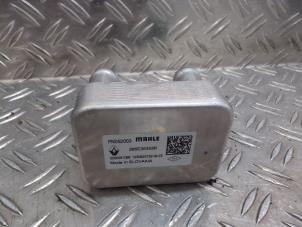 Gebruikte Druksensor airco Renault Arkana (RJLL) 1.6 E-Tech 145 16V Prijs € 147,00 Margeregeling aangeboden door Autodemontagebedrijf van Boxtel